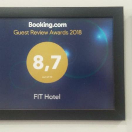 Fit Hotel Дорадус Екстериор снимка